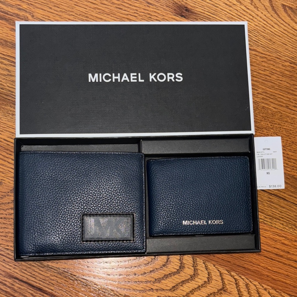 Michael Kors Dark Blue Men's Key and Card Holder Set